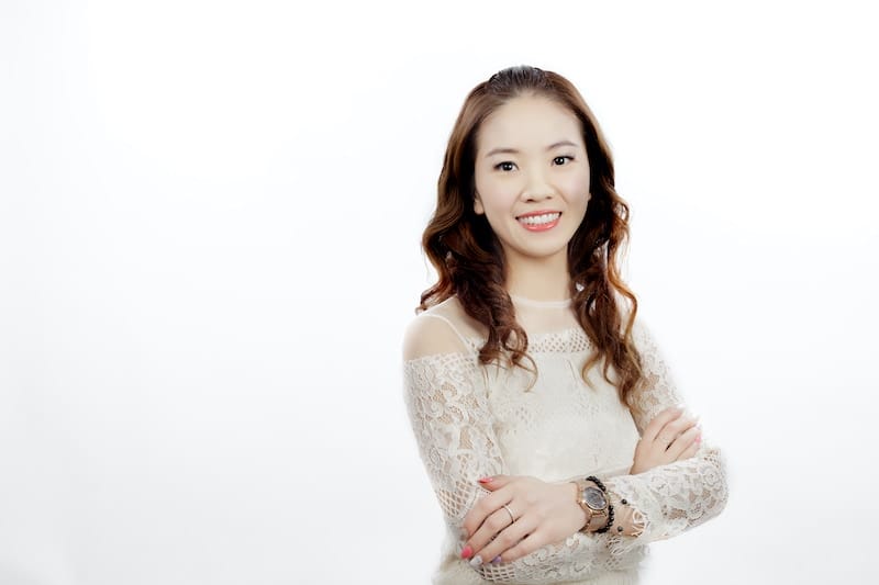 牙周病治療:牙齦萎縮治療/輕微牙周病/全瓷冠<span>Dr.葉立維</span>