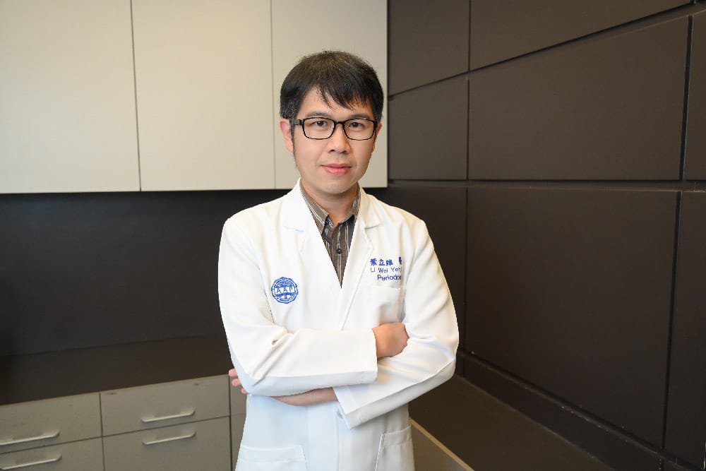 【有影】全口牙周病治療  全瓷冠假牙+陶瓷貼片+植牙需完整規劃